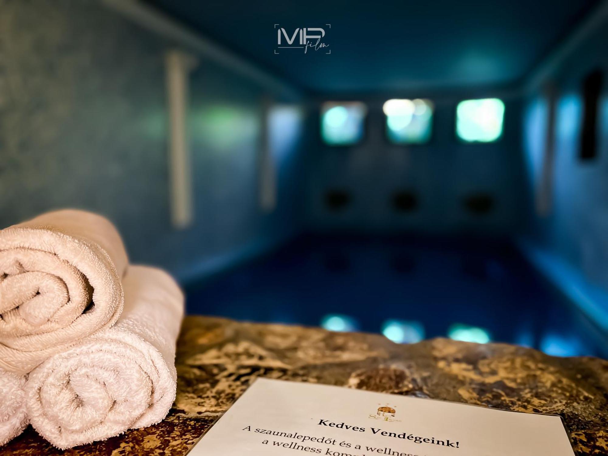 Hotel Szent Istvan Eğri Dış mekan fotoğraf