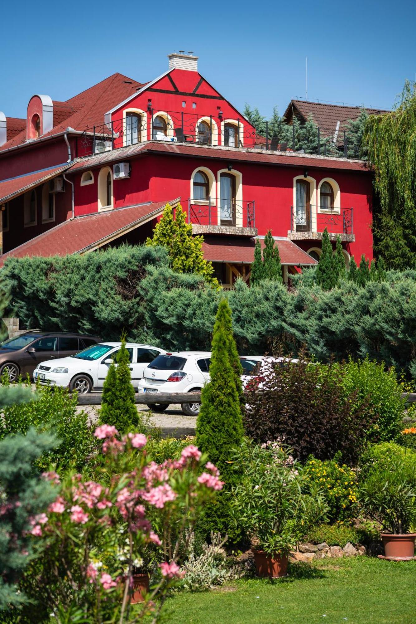 Hotel Szent Istvan Eğri Dış mekan fotoğraf